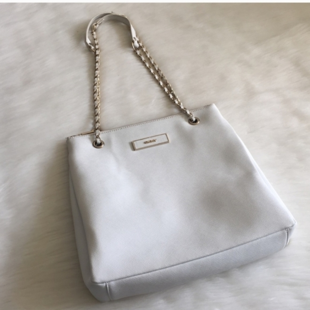 DKNY White Purse With Gold Chain Straps - Picture 2 of 8
